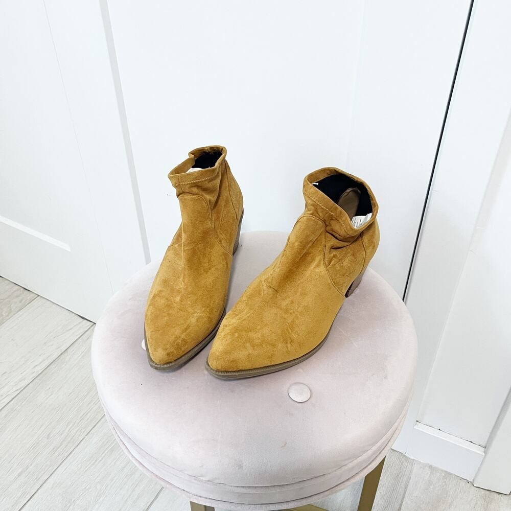 American Eagle Tan Faux Suede Ankle Booties Size 11
